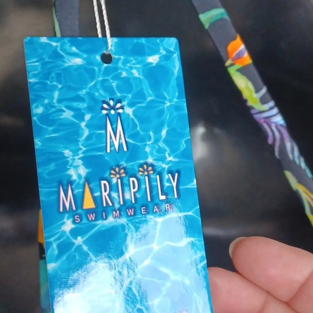 Maripily comment below leave